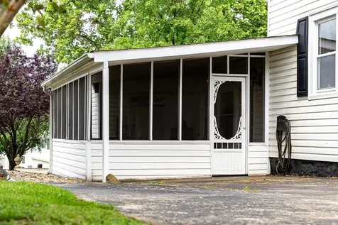 411 Fourth Street Shenandoah VA 22849