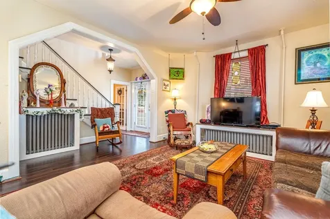 411 Fourth Street Shenandoah VA 22849