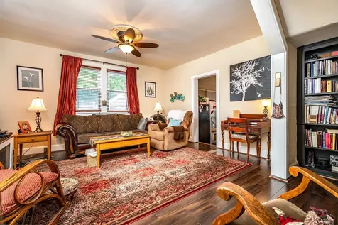 411 Fourth Street Shenandoah VA 22849