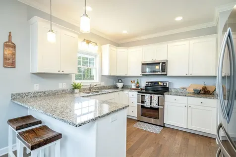 4517 Wiltshire Street Rockingham VA 22802
