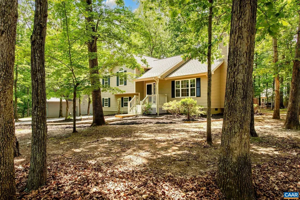 1 Westham Court Palmyra VA 22963