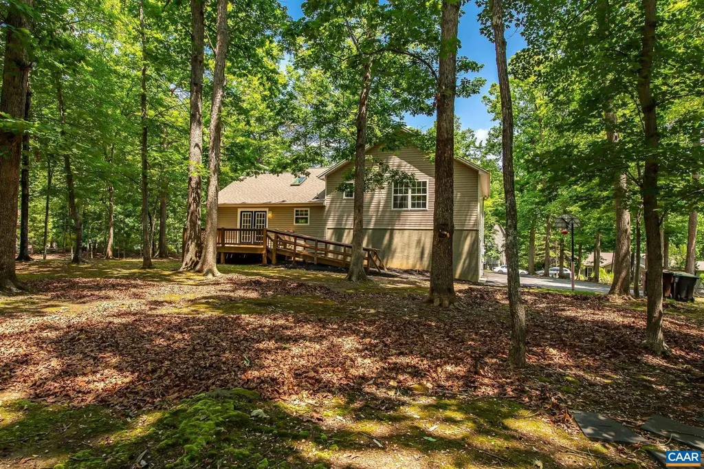 1 Westham Court Palmyra VA 22963