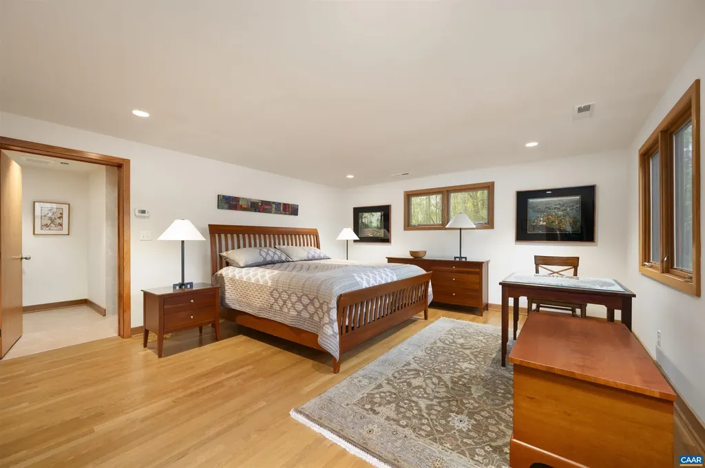 3160 Waverly Drive Charlottesville VA 22940