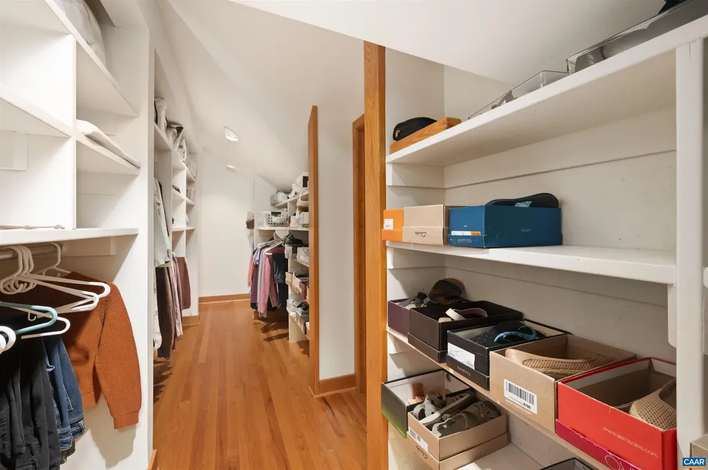 3160 Waverly Drive Charlottesville VA 22940