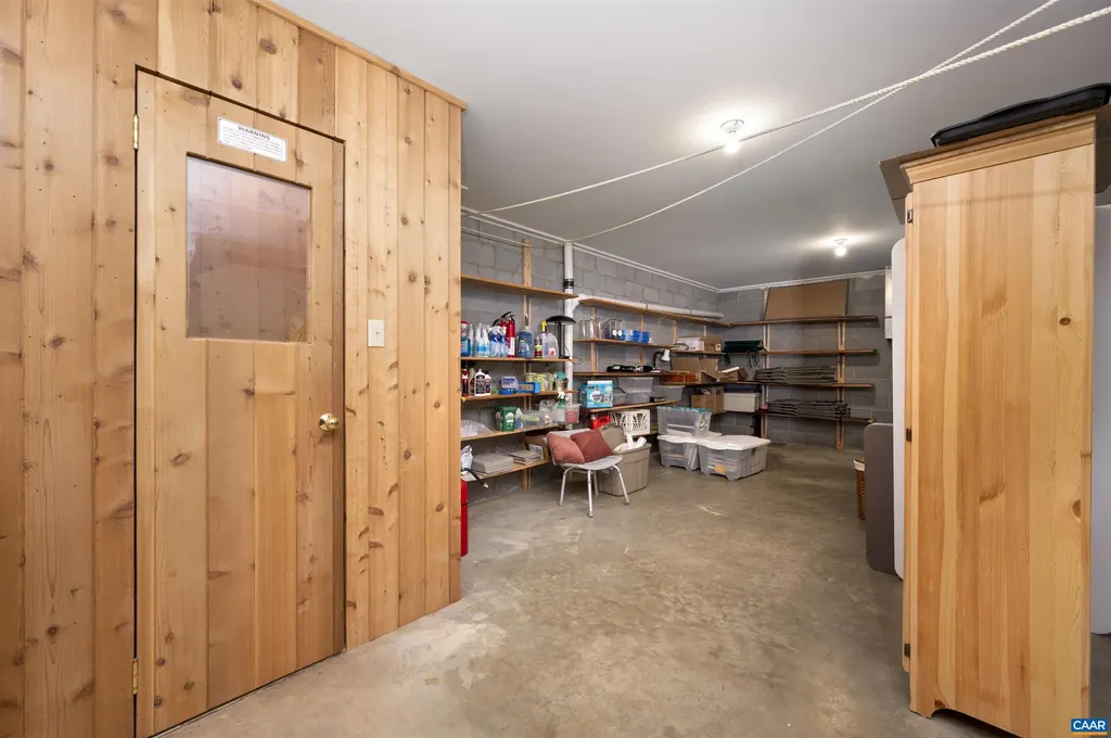 3160 Waverly Drive Charlottesville VA 22940