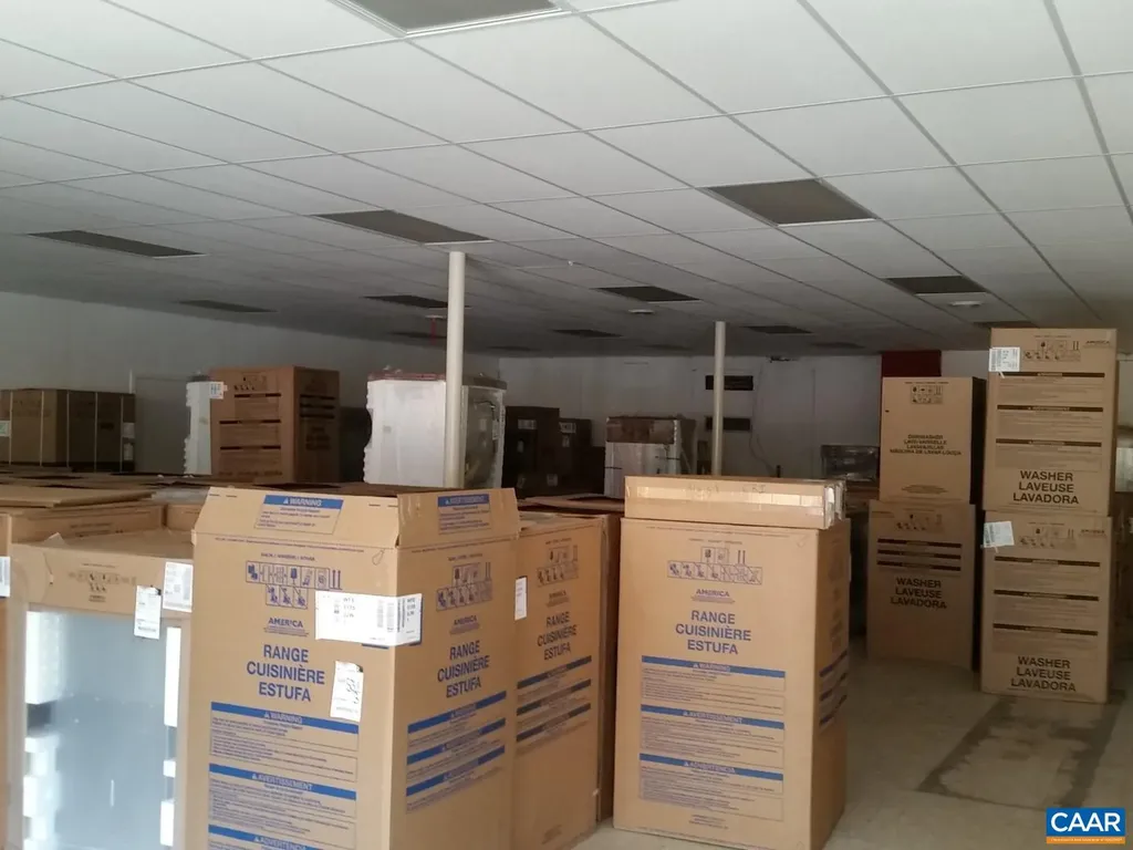 475 Valley Street Scottsville VA 24590