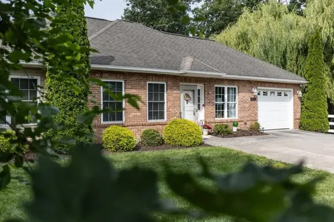 2119 Fieldale Place Rockingham VA 22801