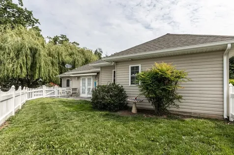 2119 Fieldale Place Rockingham VA 22801