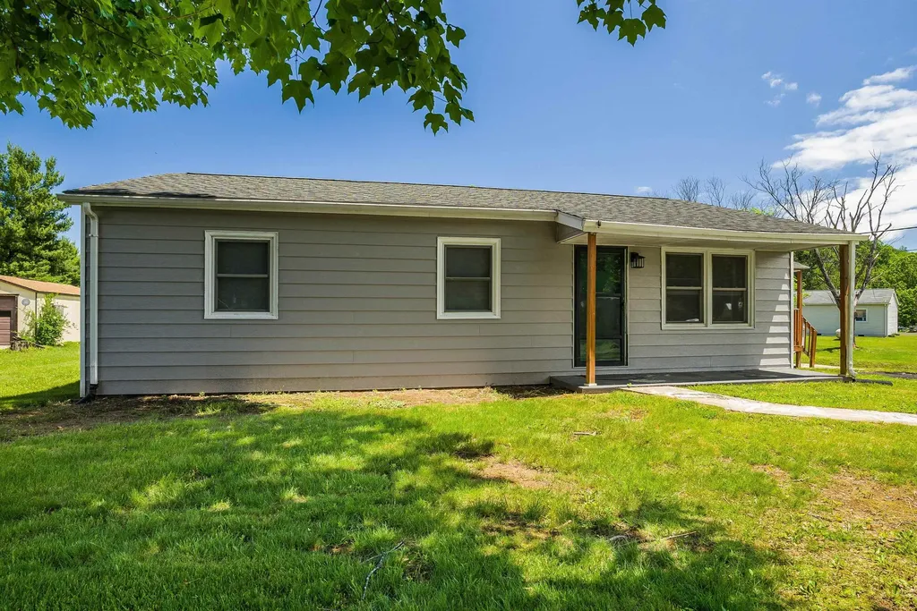 29 Crawford Drive Churchville VA 24421