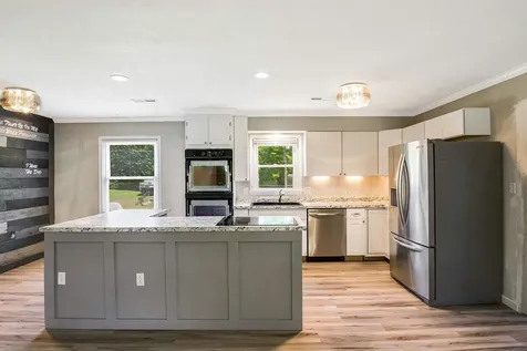 29 Crawford Drive Churchville VA 24421