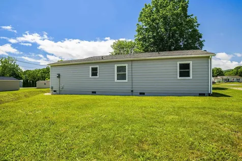 29 Crawford Drive Churchville VA 24421