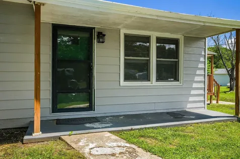 29 Crawford Drive Churchville VA 24421