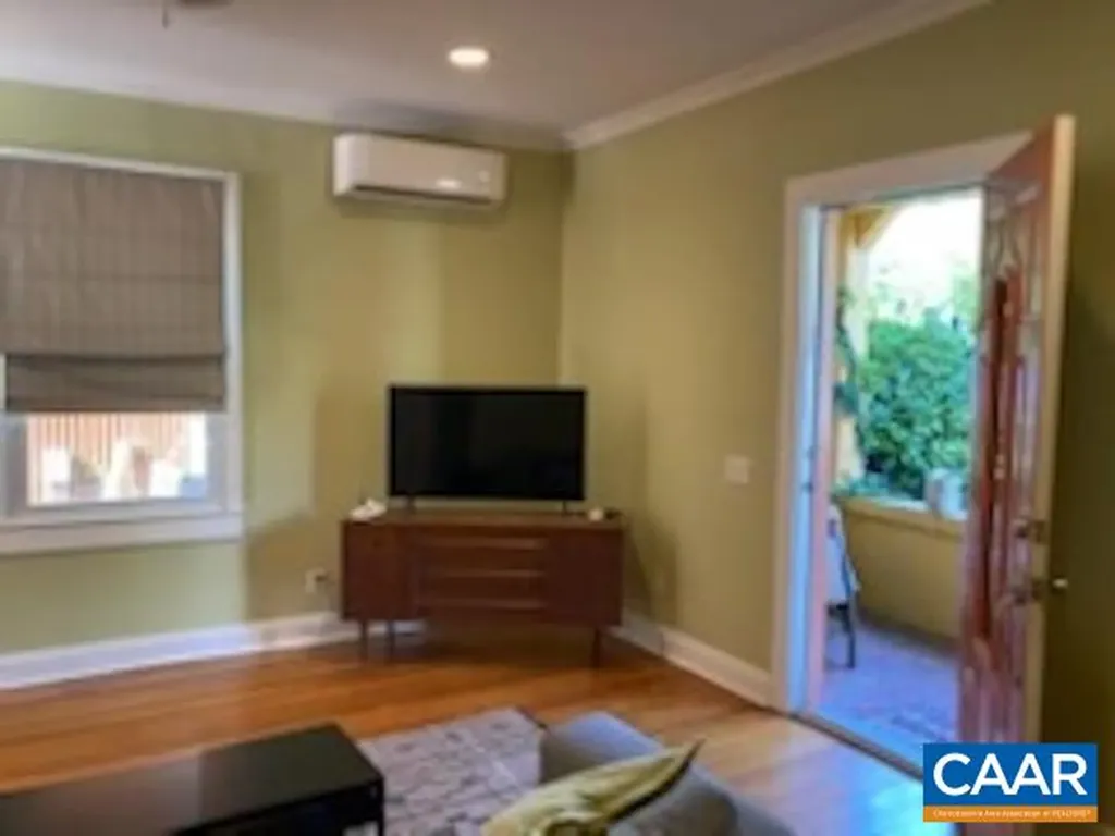 308 6th Street SW Charlottesville VA 22903