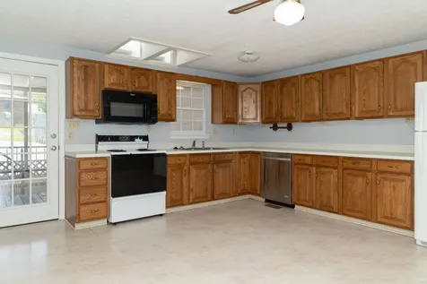 127 Cindie Lane Bridgewater VA 22812