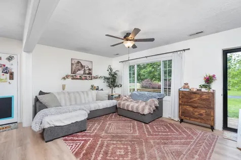 10356 Waggys Creek Road Dayton VA 22821