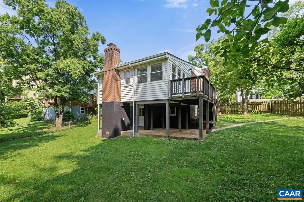 1007 Saint Charles Avenue Charlottesville VA 22901