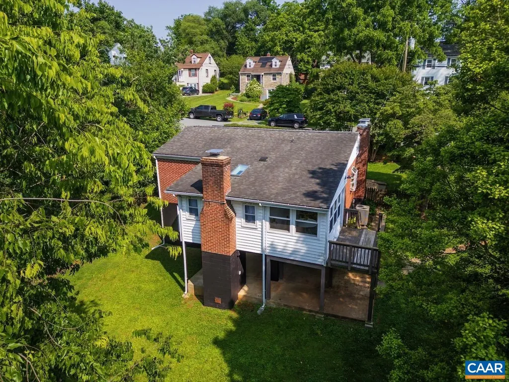 1007 Saint Charles Avenue Charlottesville VA 22901