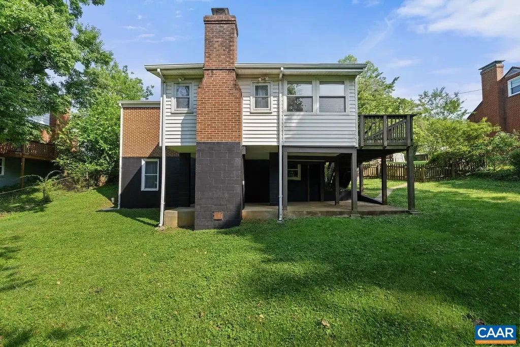 1007 Saint Charles Avenue Charlottesville VA 22901