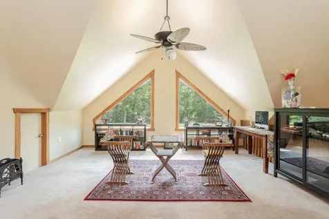 9942 Austin Mountain Trail Grottoes VA 24441