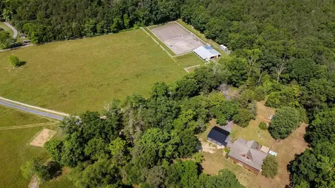 9942 Austin Mountain Trail Grottoes VA 24441