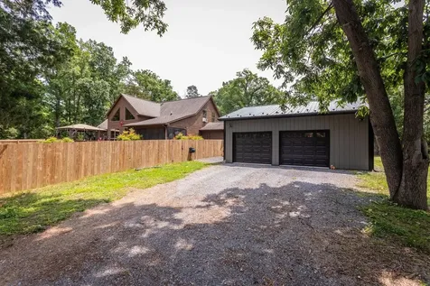 9942 Austin Mountain Trail Grottoes VA 24441