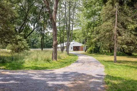 9942 Austin Mountain Trail Grottoes VA 24441