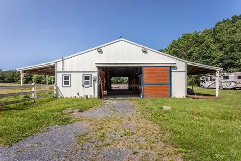 9942 Austin Mountain Trail Grottoes VA 24441