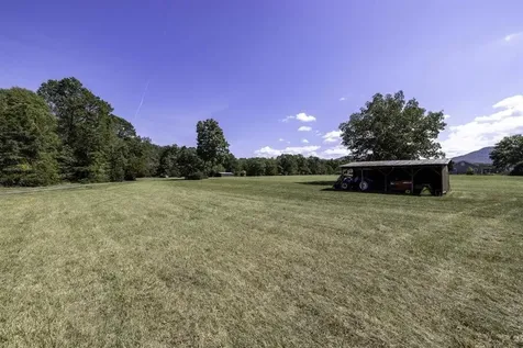 9942 Austin Mountain Trail Grottoes VA 24441