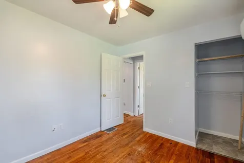209 Park Avenue Grottoes VA 24441