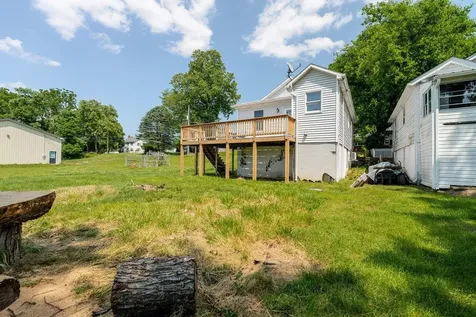 209 Park Avenue Grottoes VA 24441