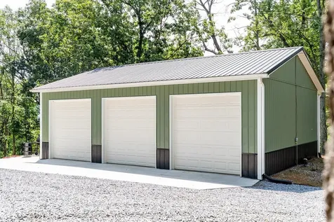 3940 Us Highway 340 Stanley VA 22851