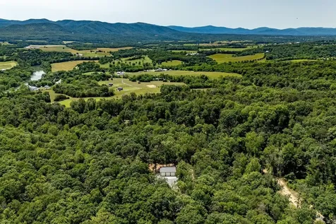 3940 Us Highway 340 Stanley VA 22851