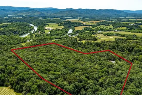 3940 Us Highway 340 Stanley VA 22851