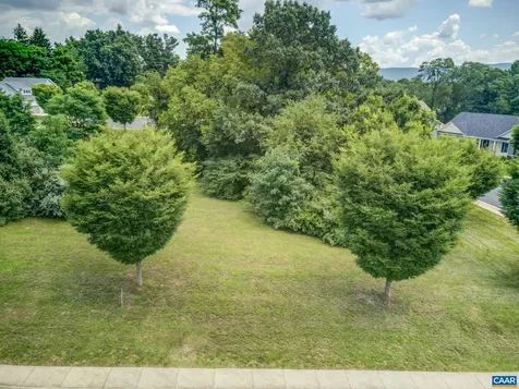 2509 Belvue Road Waynesboro VA 22980