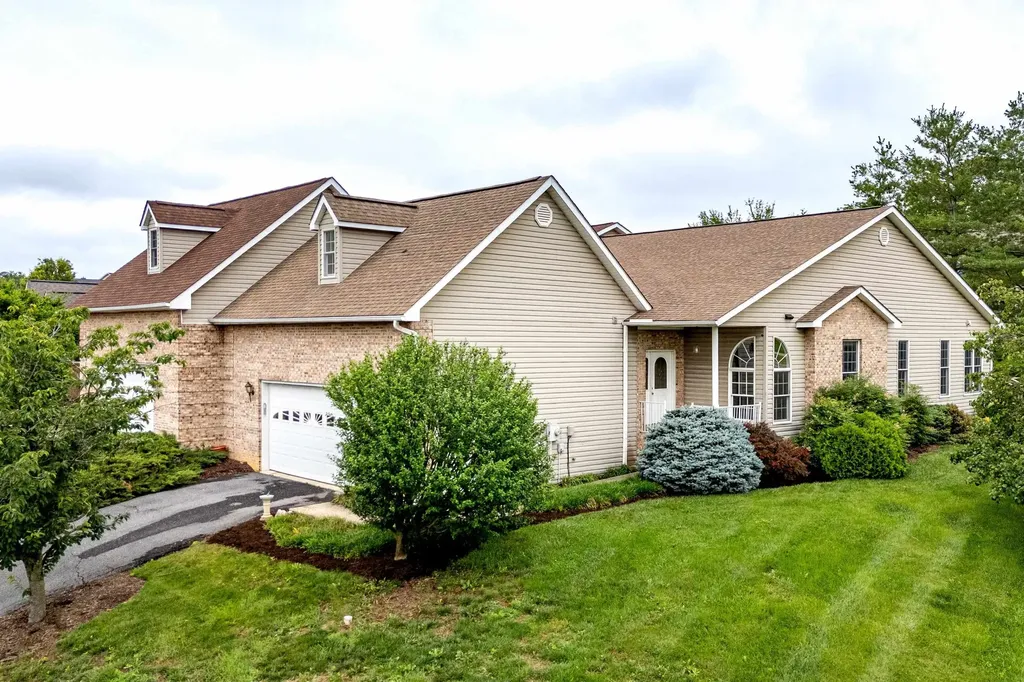 2100 Lake Terrace Drive Harrisonburg VA 22802