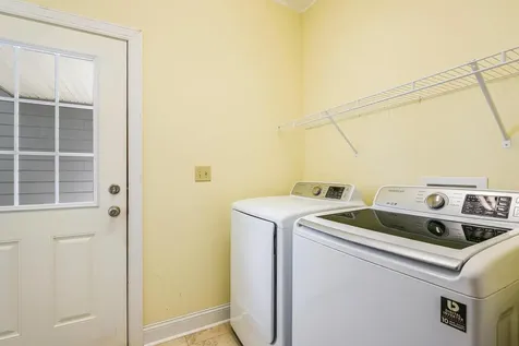 2554 Village Drive Waynesboro VA 22980