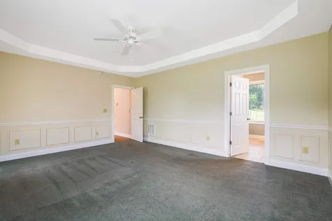 2554 Village Drive Waynesboro VA 22980