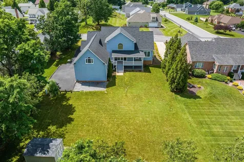 2554 Village Drive Waynesboro VA 22980