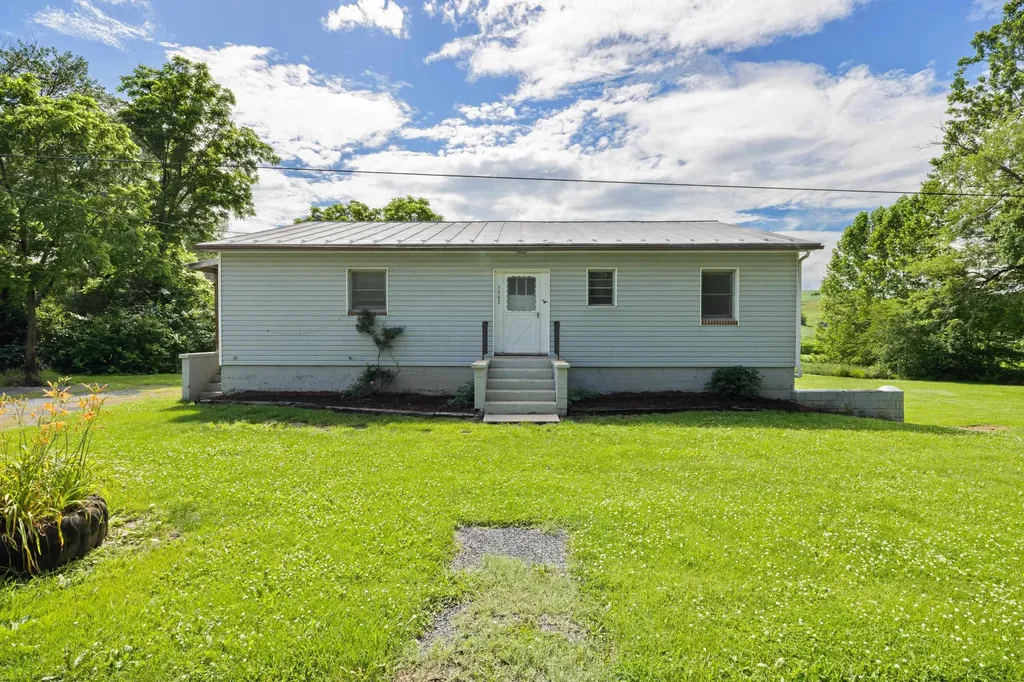 5942 Mossy Creek Road Bridgewater VA 22812