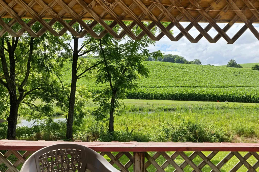 5942 Mossy Creek Road Bridgewater VA 22812