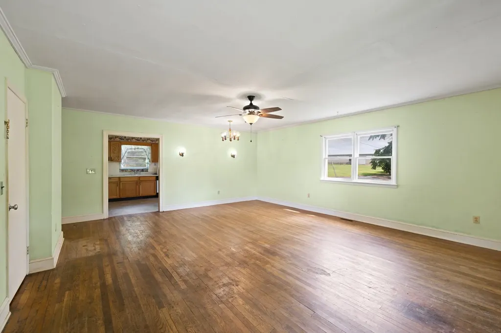 5942 Mossy Creek Road Bridgewater VA 22812