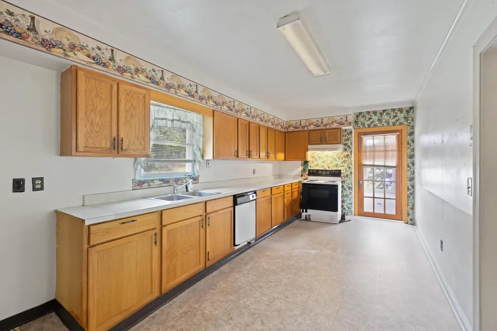 5942 Mossy Creek Road Bridgewater VA 22812