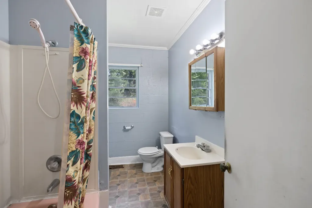5942 Mossy Creek Road Bridgewater VA 22812