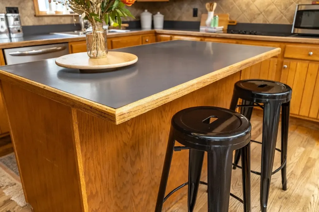 17962 Old Barn Lane Elkton VA 22827