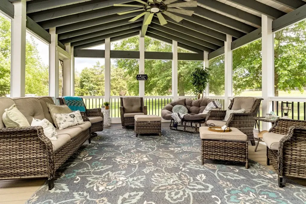 17962 Old Barn Lane Elkton VA 22827