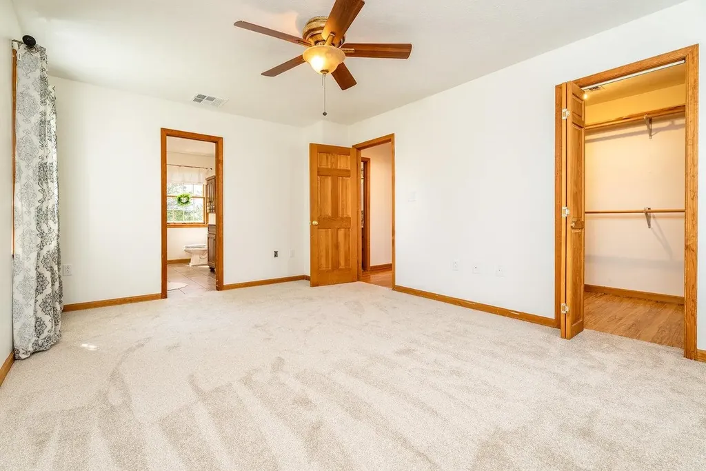 17962 Old Barn Lane Elkton VA 22827