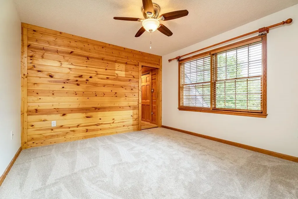 17962 Old Barn Lane Elkton VA 22827