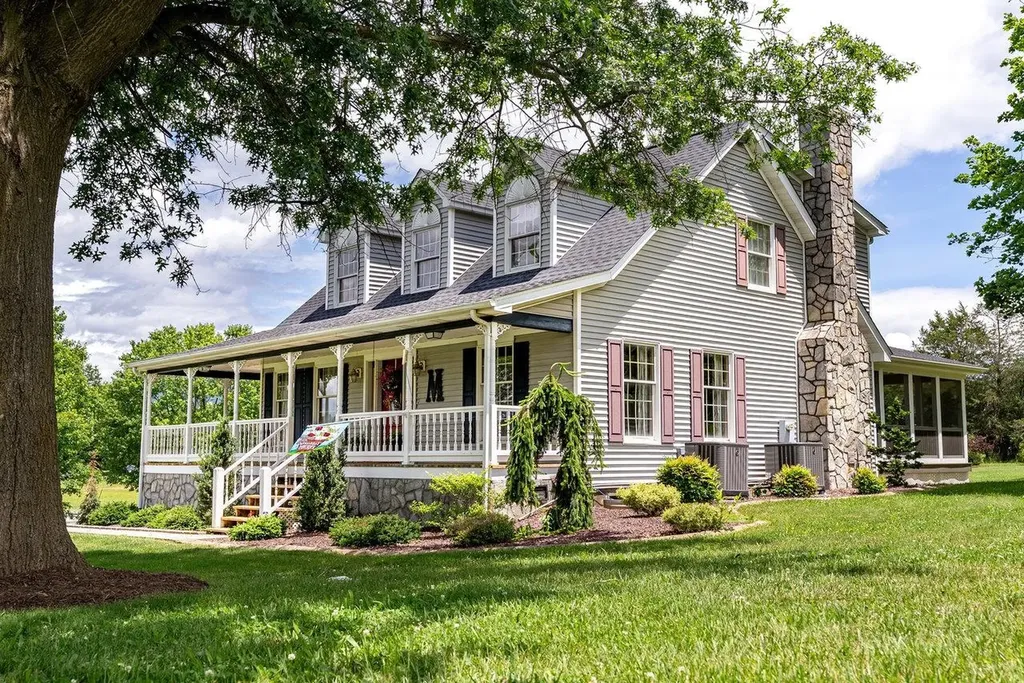 17962 Old Barn Lane Elkton VA 22827