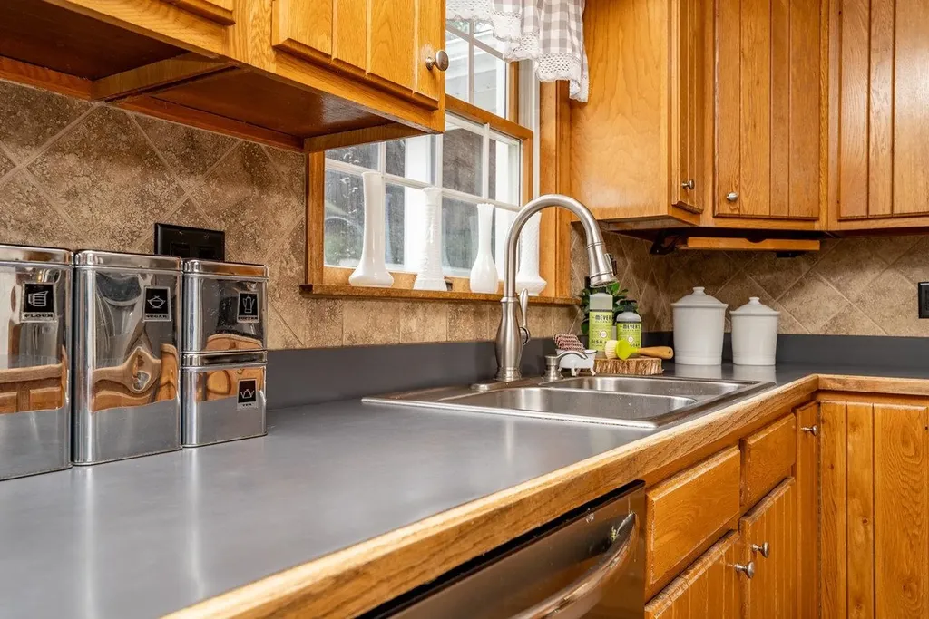 17962 Old Barn Lane Elkton VA 22827