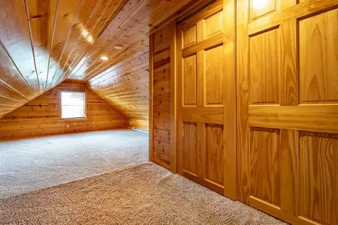 17962 Old Barn Lane Elkton VA 22827